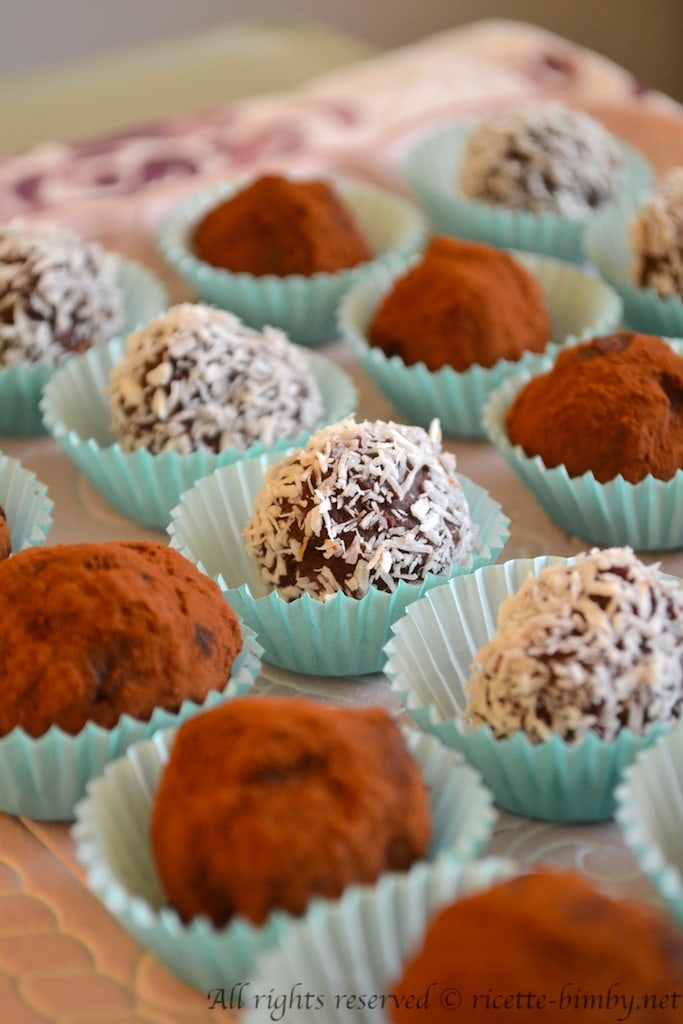 Tartufi al cioccolato fondente Bimby • Ricette Bimby
